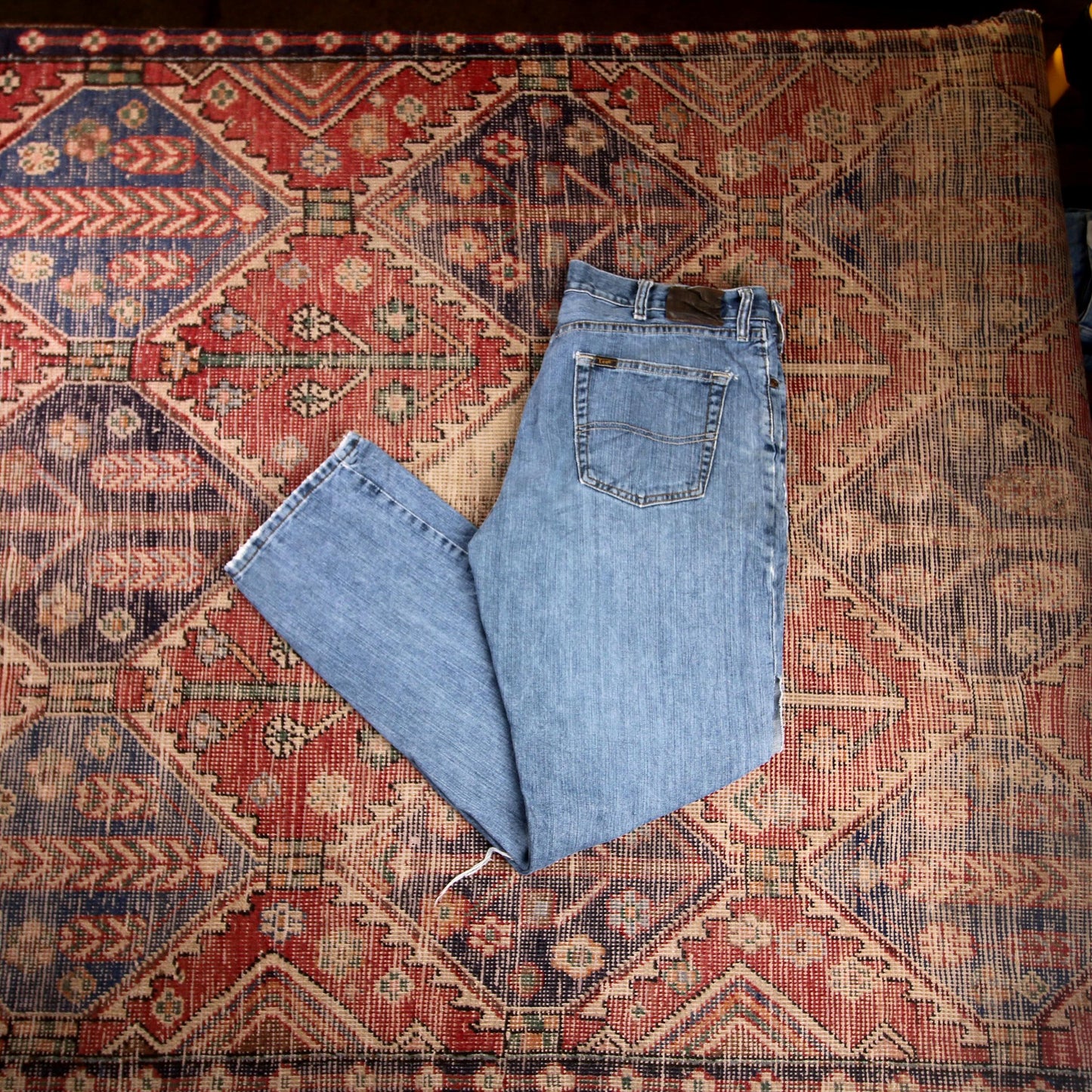 Lee W36 L32 Straight Leg Relaxed Fit Classic Ripped Style Blue Denim Jeans