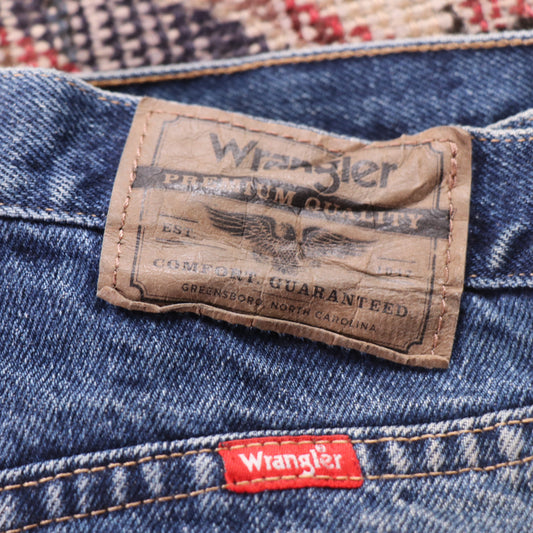 Wrangler W28 L31 Straight Leg Blue Denim Jeans