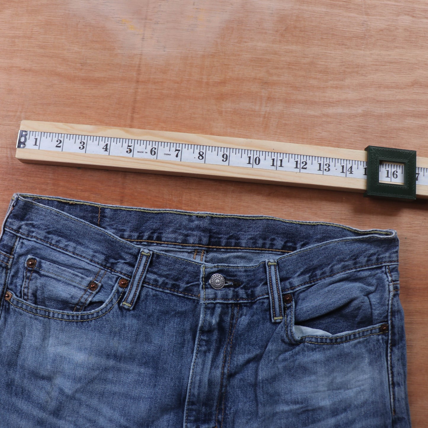 Levi's Red Tab W32 L29 Straight Blue Denim Jeans