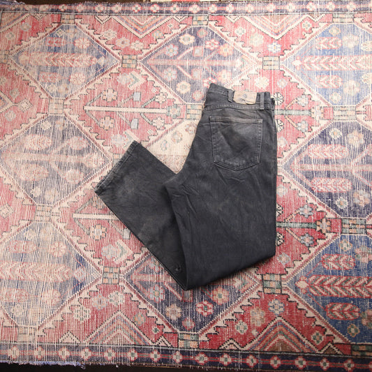 Wrangler W34 L31 Straight Leg Loose Fit Classic Ripped Style Black Denim Jeans