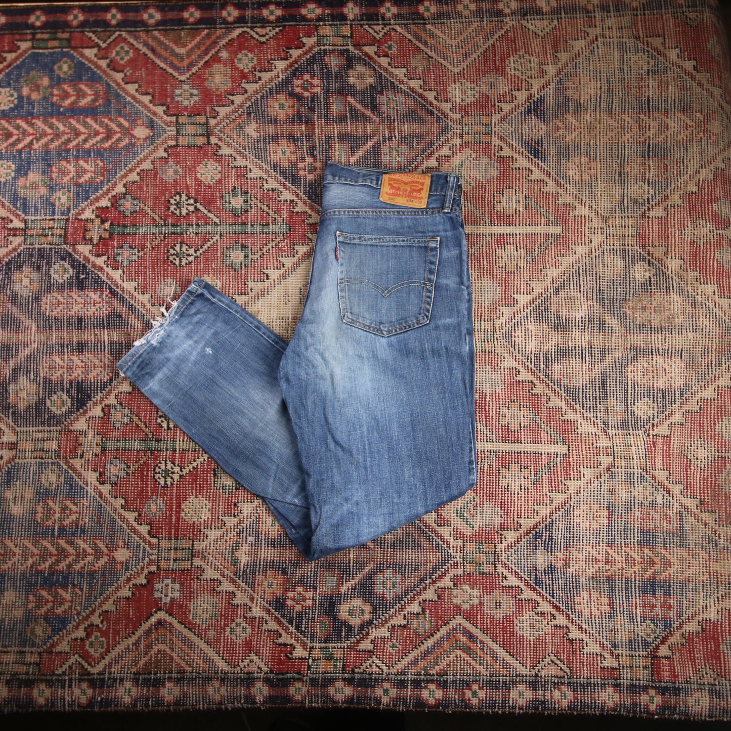 Levi's 541 W36 L31 Tapered Leg Classic Ripped Style Blue Denim Jeans