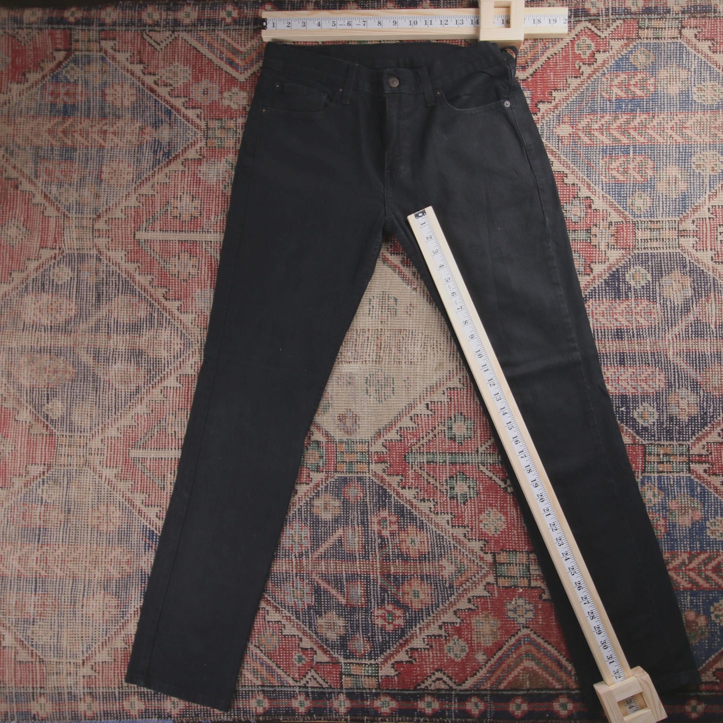 Levi's 511 Red Tab W28 L33 Slim Fit Black Denim Jeans