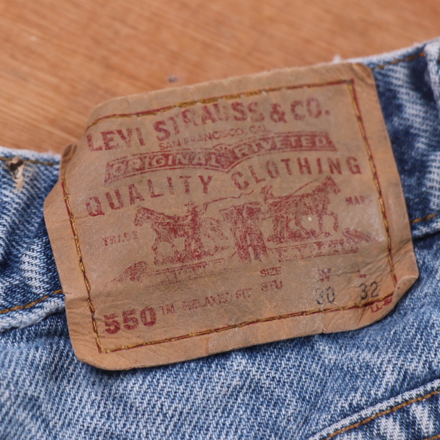 Levi's 550 Red Tab W30 L31 Tapered Leg Relaxed Fit Blue Denim Jeans
