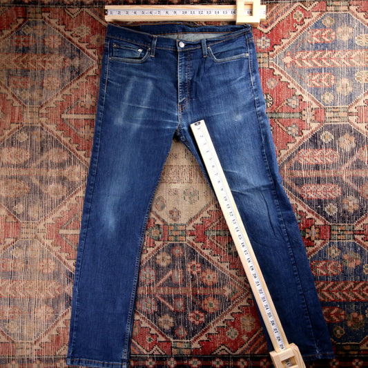 Levi's Red Tab W28 L31 Slim Straight Leg Blue Denim Jeans