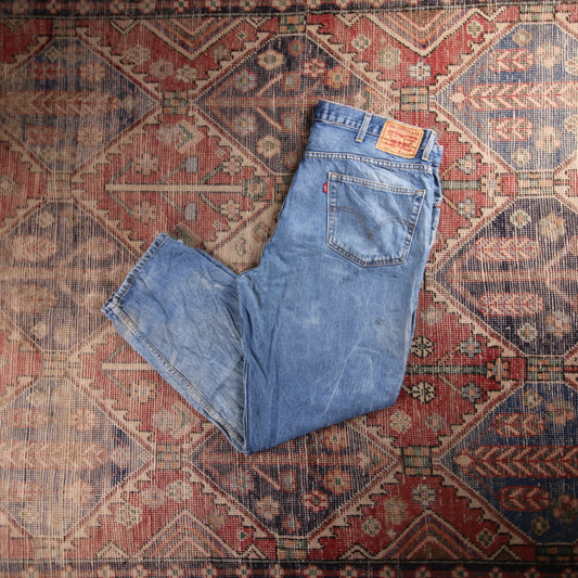 Levi's 550 Red Tab W40 L30 Tapered Leg Relaxed Fit Blue Denim Jeans