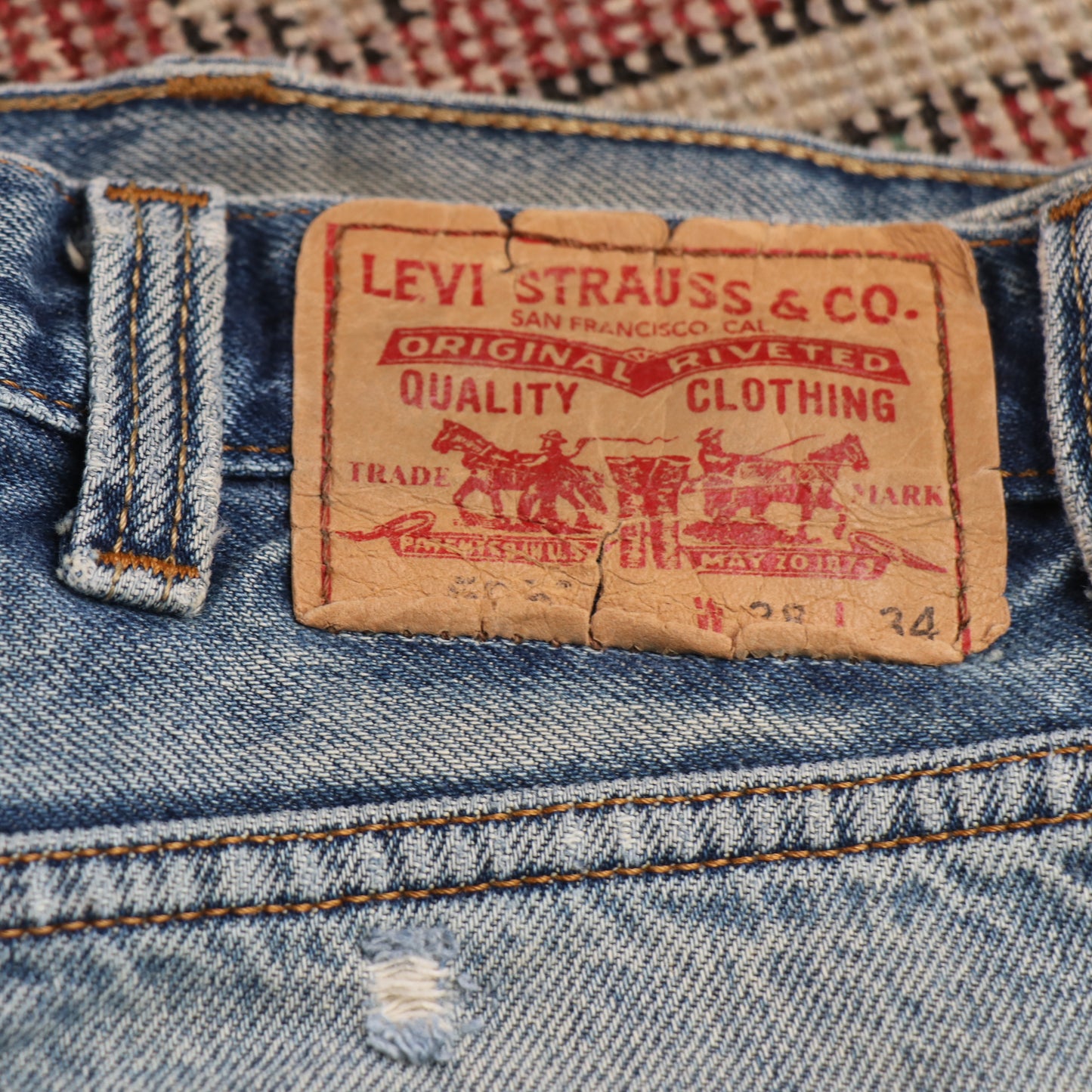 Levi's 505 W38 L32 Straight Leg Regular Fit Blue Denim Jeans