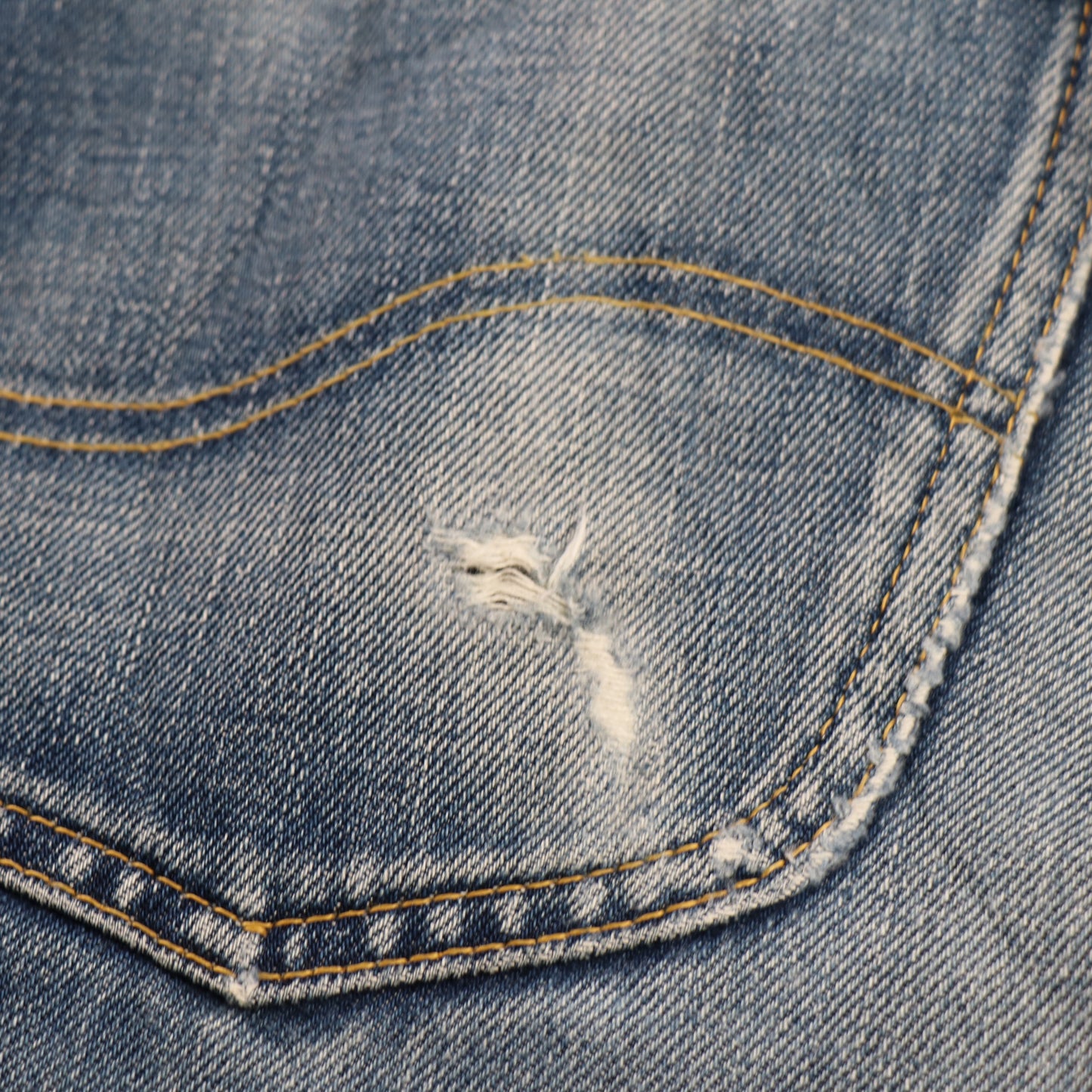 Wrangler W30 L31 Straight Leg Loose Fit Blue Denim Jeans