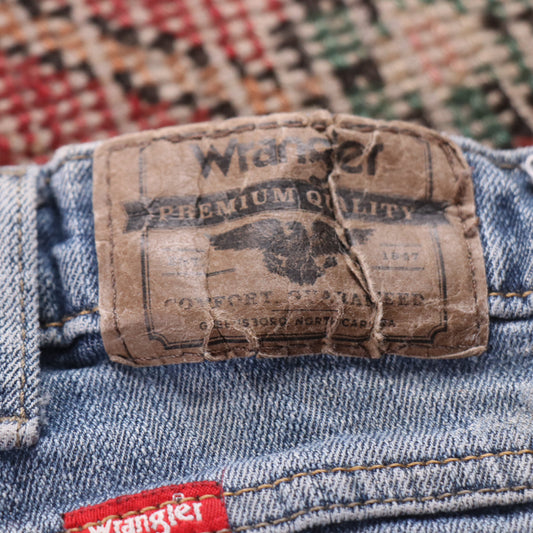 Wrangler W32 L30 Straight Leg Blue Denim Jeans