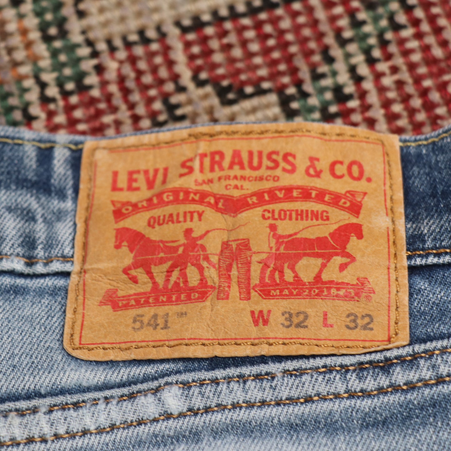 Levi's 541 W32 L30 Tapered Leg Blue Denim Jeans