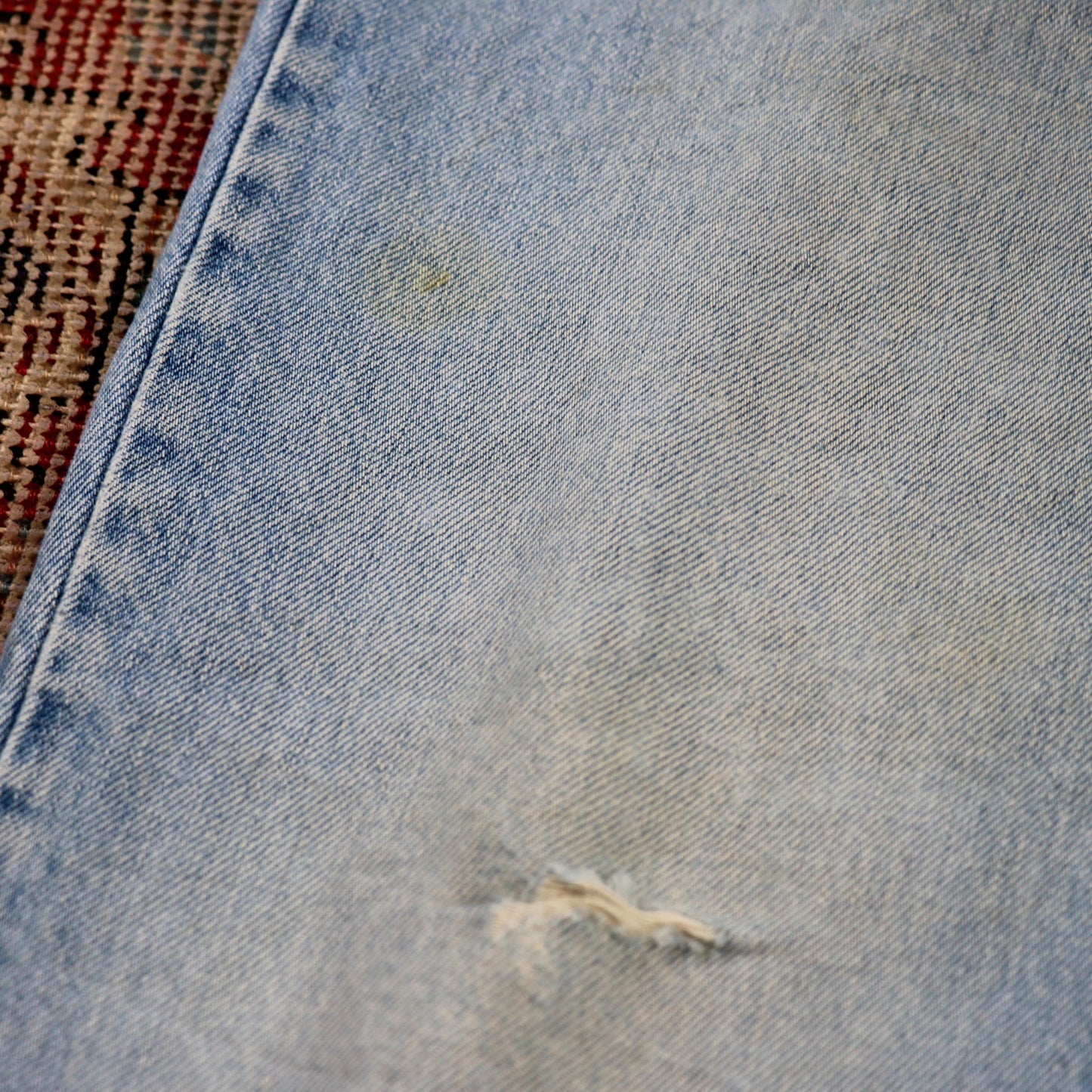 Levi's 550 W40 L31 Tapered Leg Relaxed Fit Classic Ripped Style Blue Denim Jeans