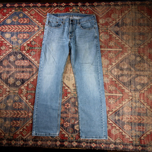 Levi's W32 L29 Straight Leg Relaxed Fit Blue Denim Jeans