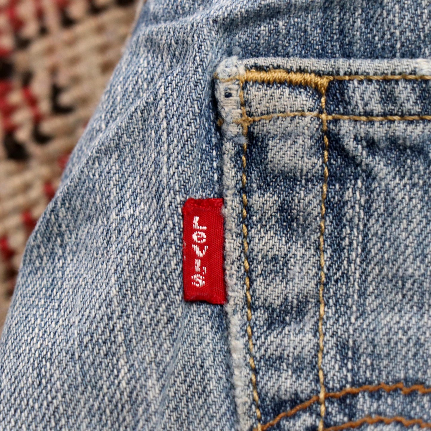 Levi's 514 W24 L25 Straight Leg Classic Ripped Style Blue Denim Jeans