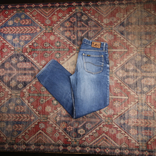 Wrangler W30 L31 Straight Leg Loose Fit Blue Denim Jeans