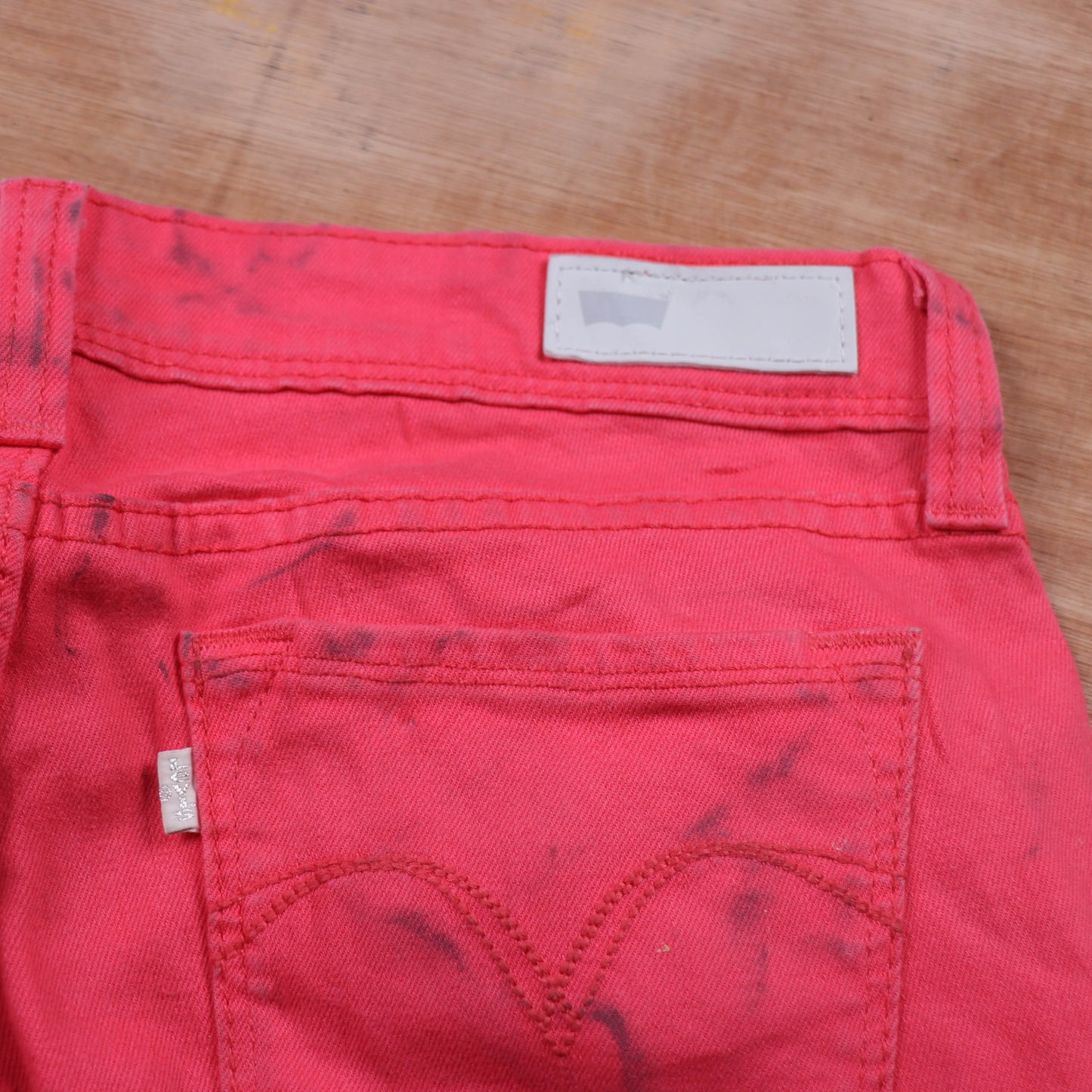 Levi's 550 White Tab W32 L30 Tapered Leg Relaxed Fit Blue Denim Jeans
