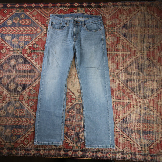 Levi's W32 L29 Straight Leg Relaxed Fit Blue Denim Jeans