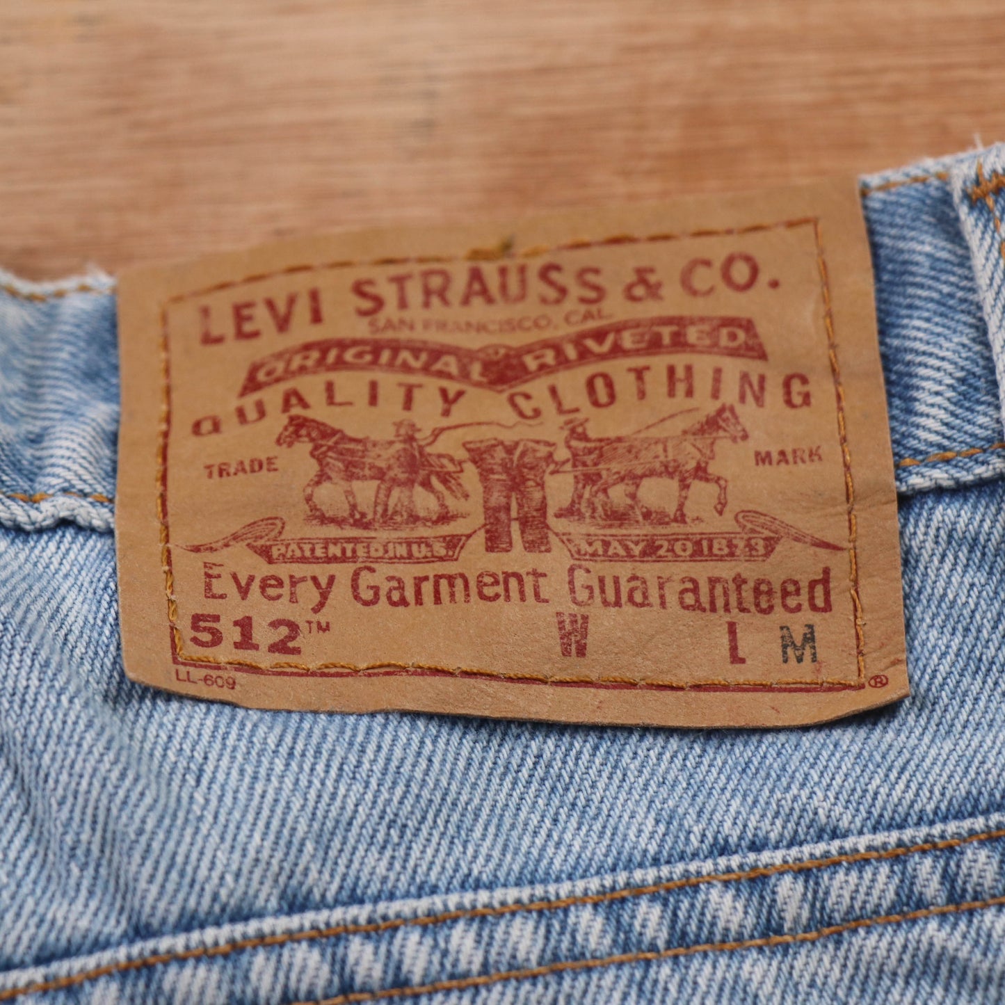 Levi's 512 Red Tab W28 L30 Tapered Leg Slim Fit Blue Denim Jeans