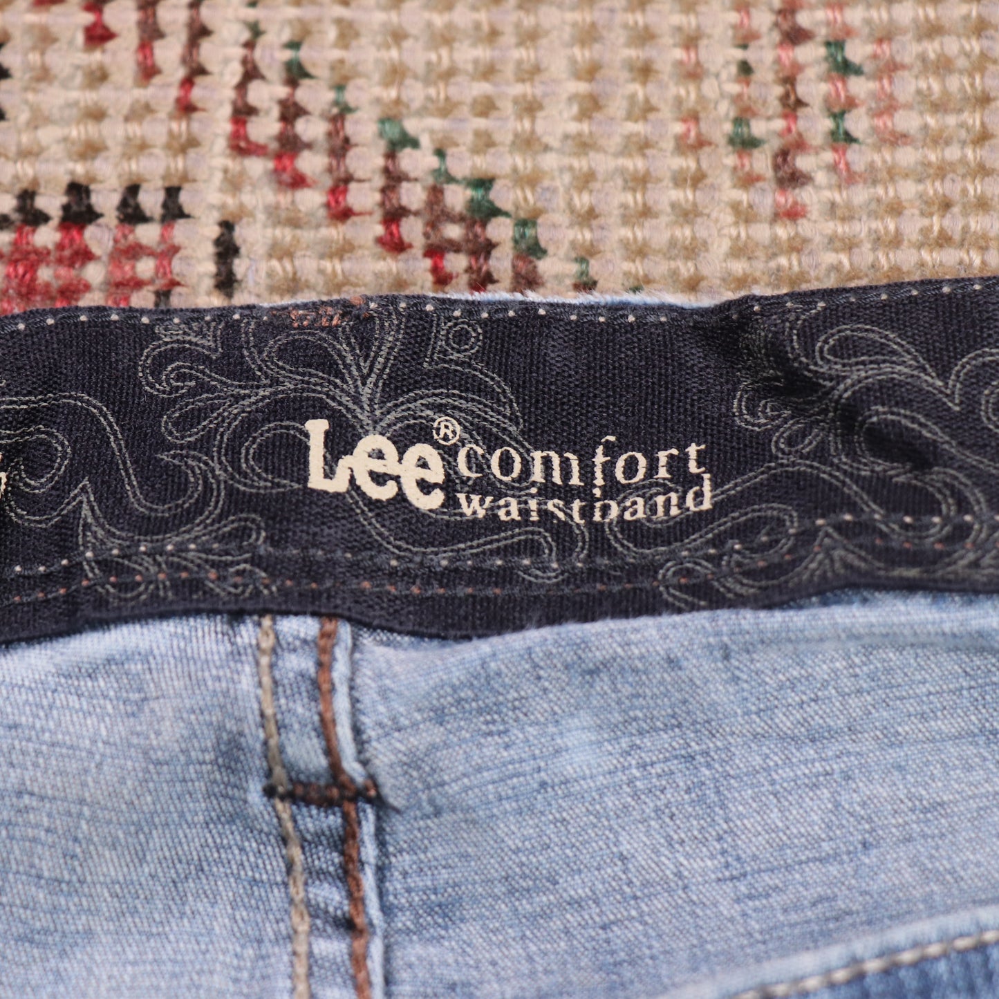 Lee W38 L30 Straight Leg Slim Fit Blue Denim Jeans
