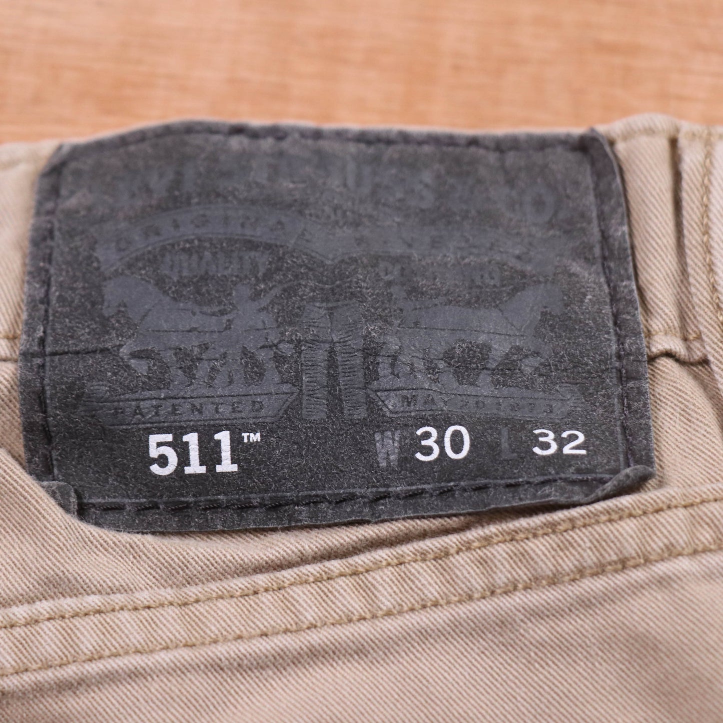 Levi's 511 Red Tab W30 L31 Slim Fit Classic Ripped Style Beige Denim Jeans