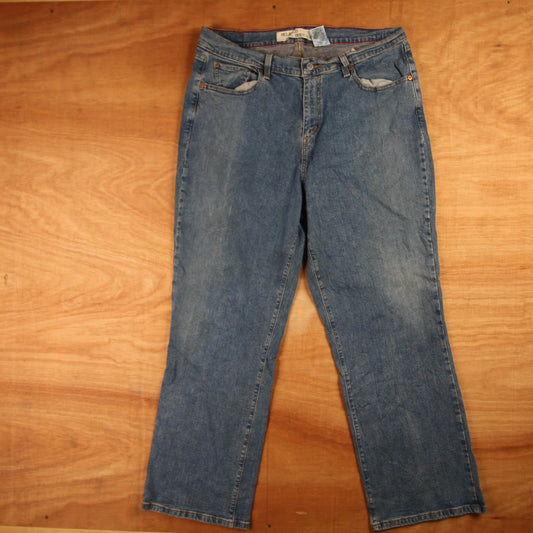 Levi's 159 Red Tab W34 L28 Relaxed Boot Cut Blue Denim Jeans