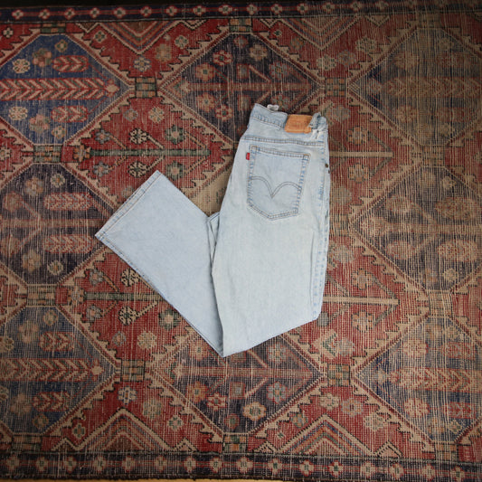 Levi's W34 L32 Straight Leg Loose Fit Blue Denim Jeans