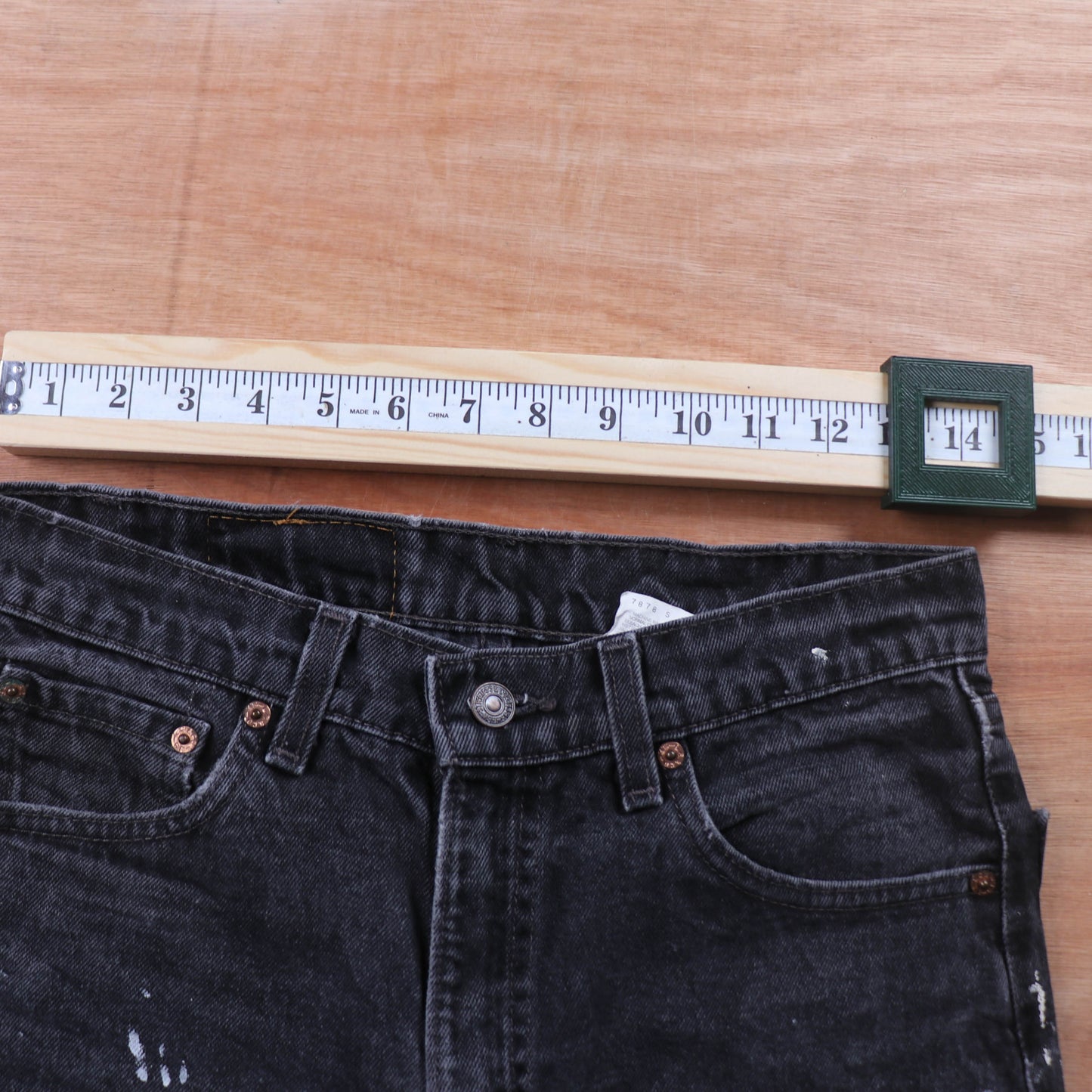 Levi's 550 Red Tab W28 L29 Tapered Leg Relaxed Fit Black Denim Jeans