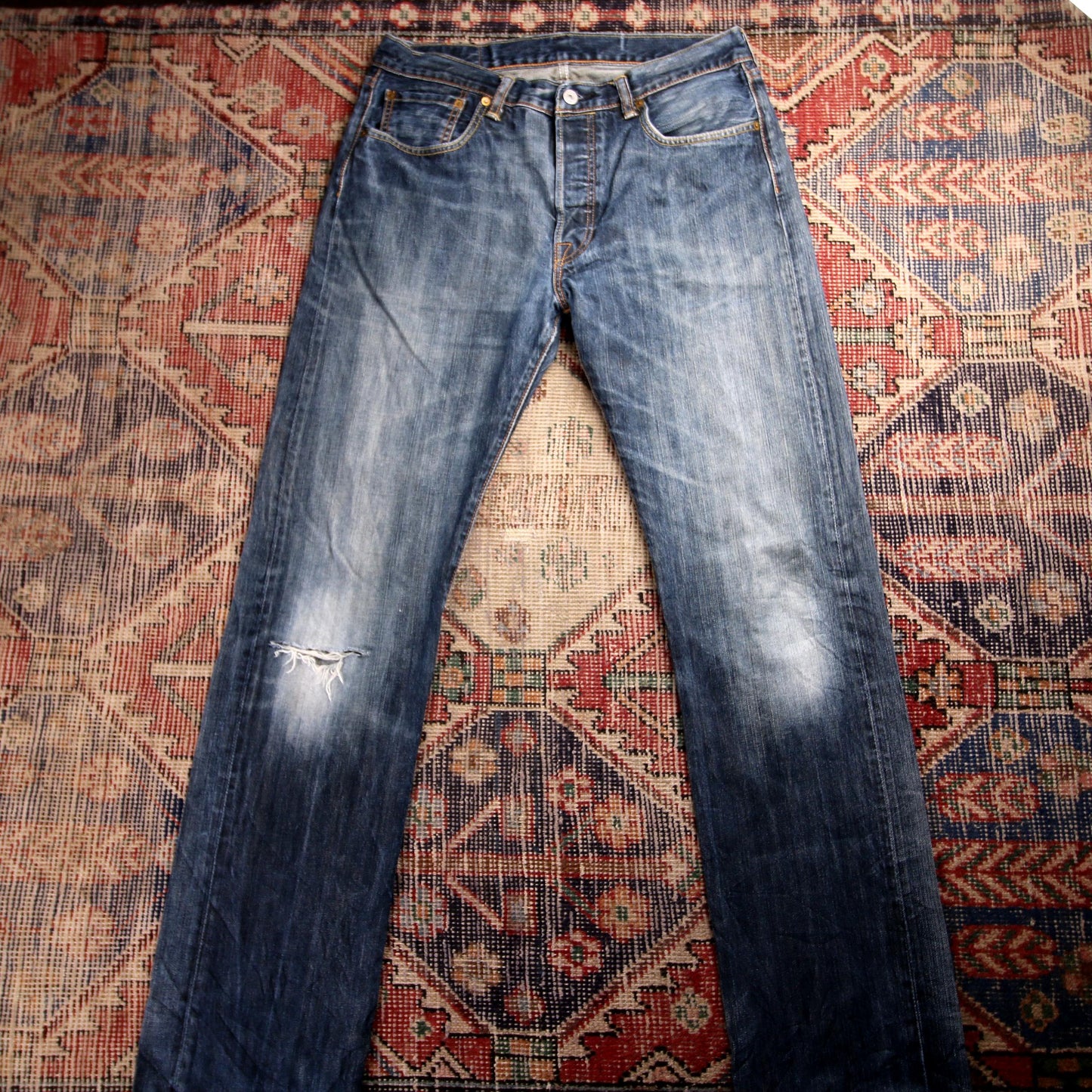 Levi's 501 W32 L34 Original Fit Classic Ripped Style Blue Denim Jeans