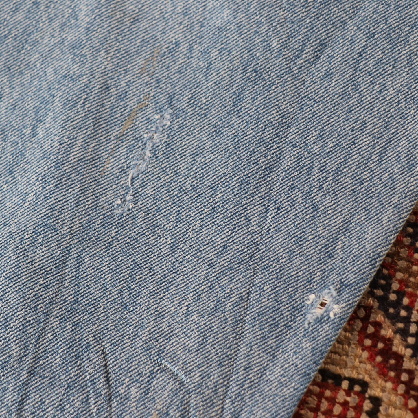Levi's 550 W34 L28 Tapered Leg Relaxed Fit Classic Ripped Style Blue Denim Jeans