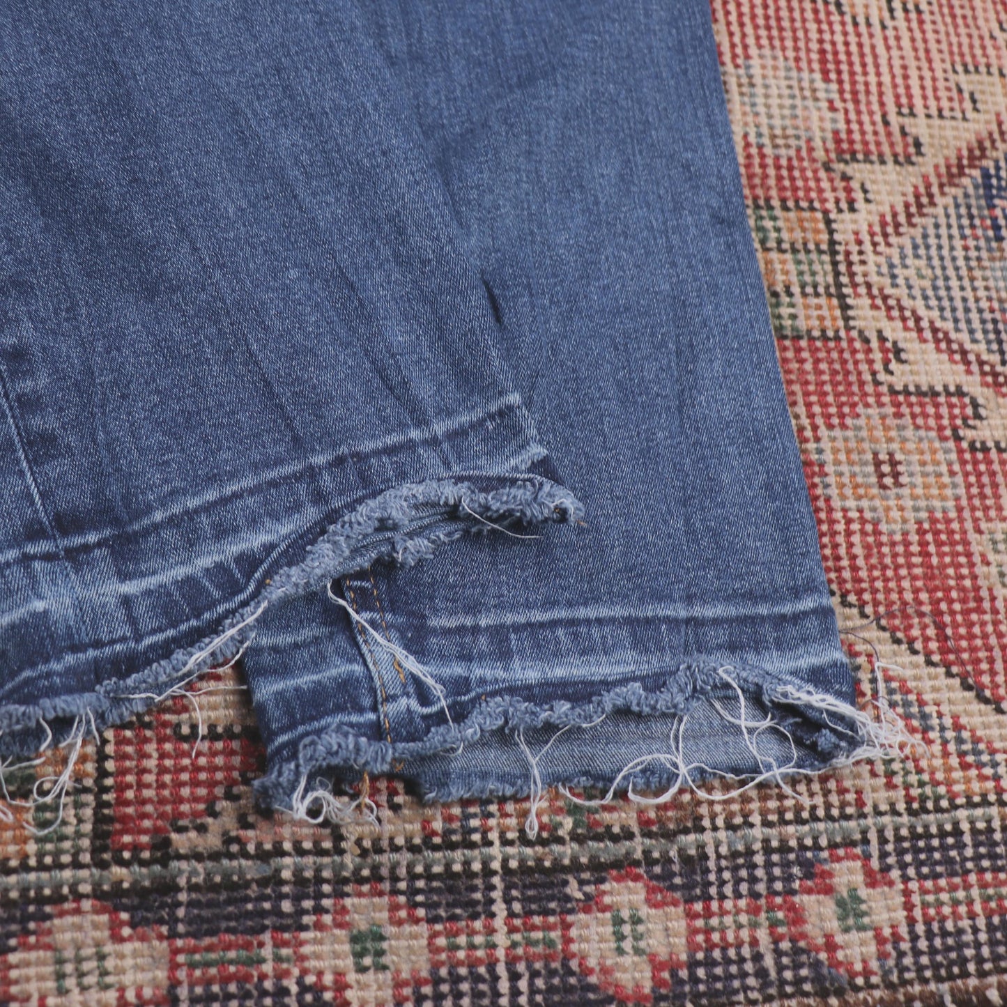 Levi's W30 L31 Straight Leg Blue Denim Jeans