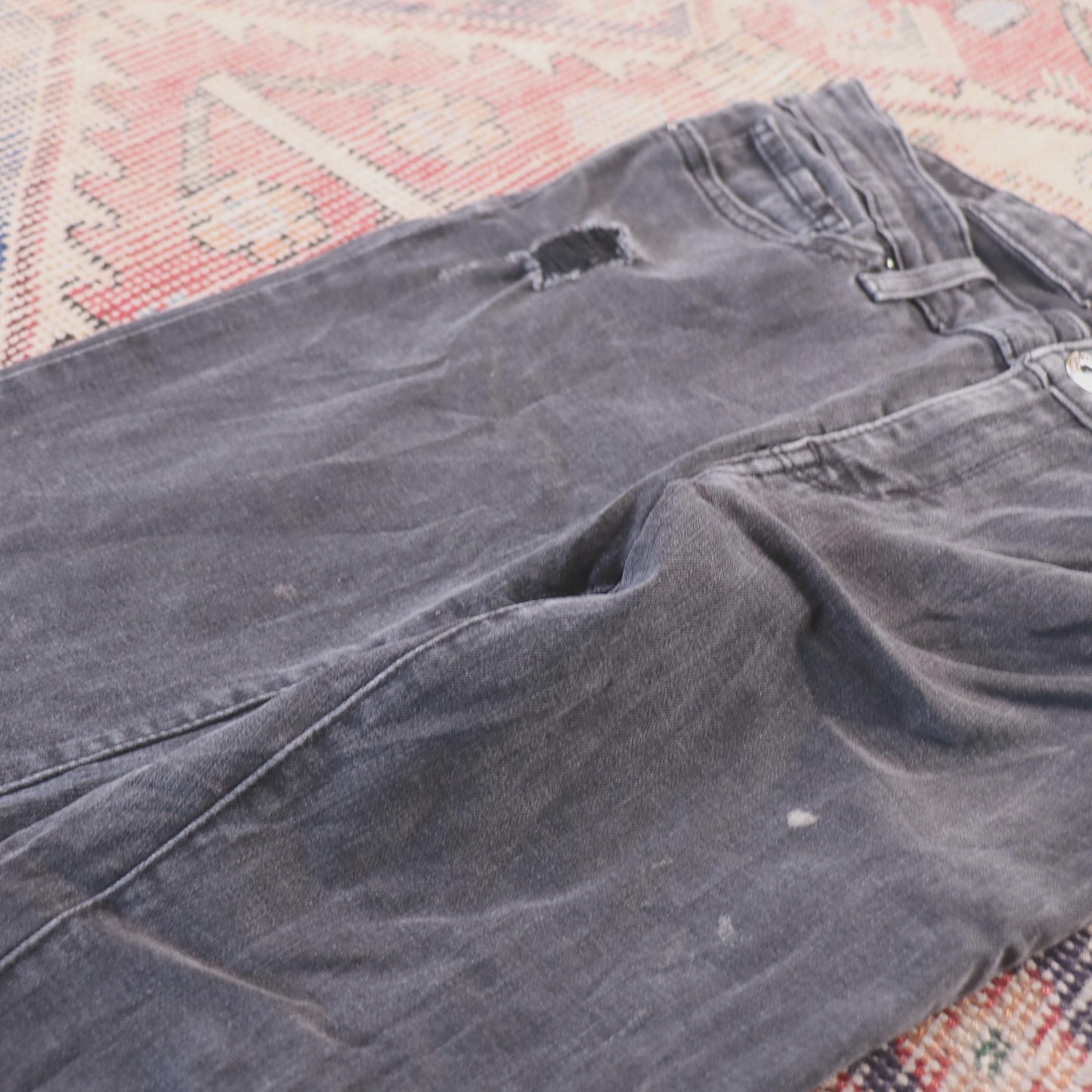 Levi's 711 W30 L31 Skinny Classic Ripped Style Black Denim Jeans