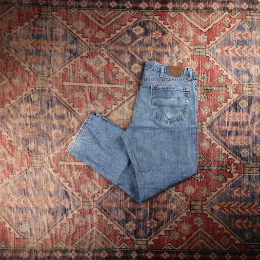 Wrangler W38 L30 Straight Classic Ripped Style Blue Denim Jeans