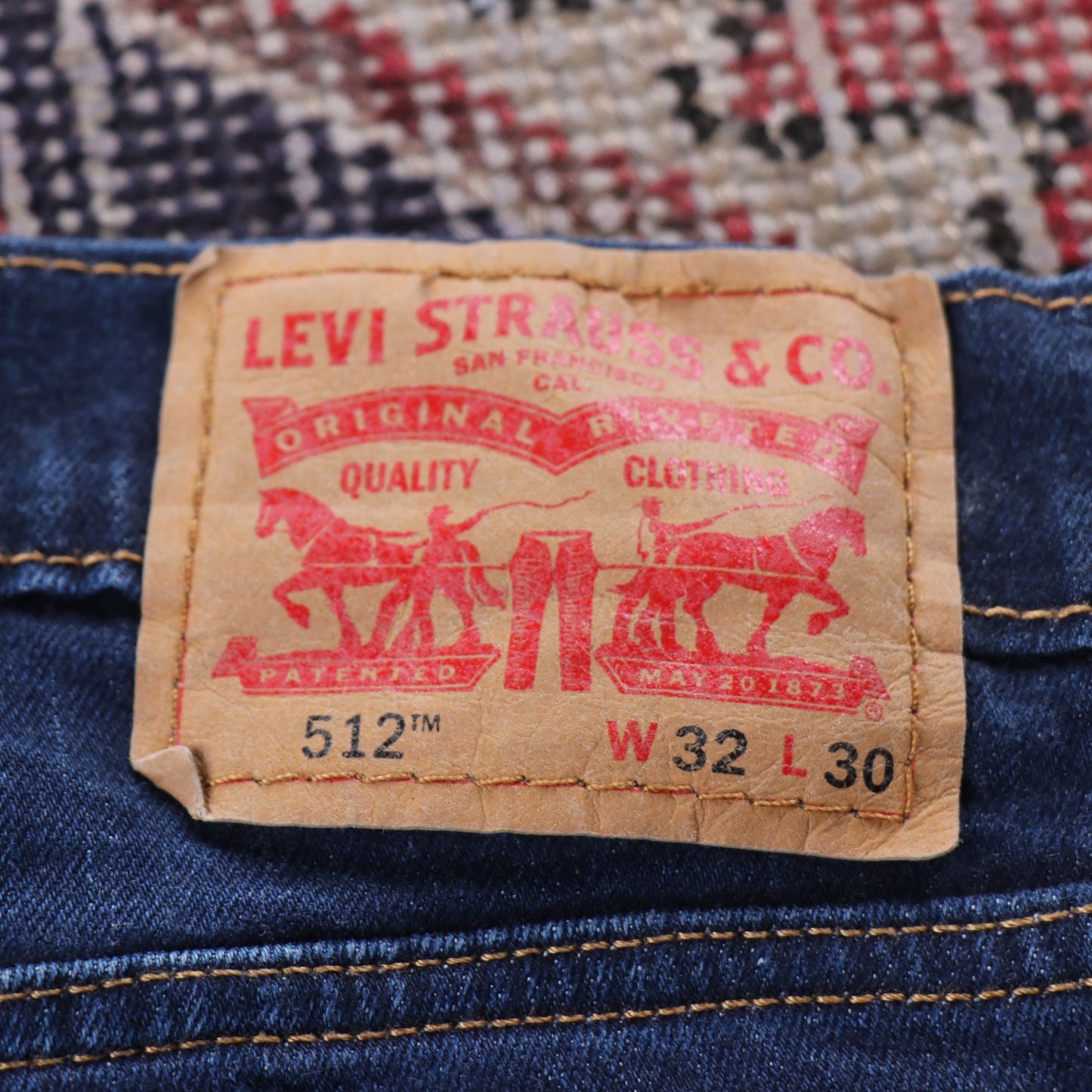 Levi's 512 Red Tab W32 L28 Tapered Leg Slim Fit Blue Denim Jeans