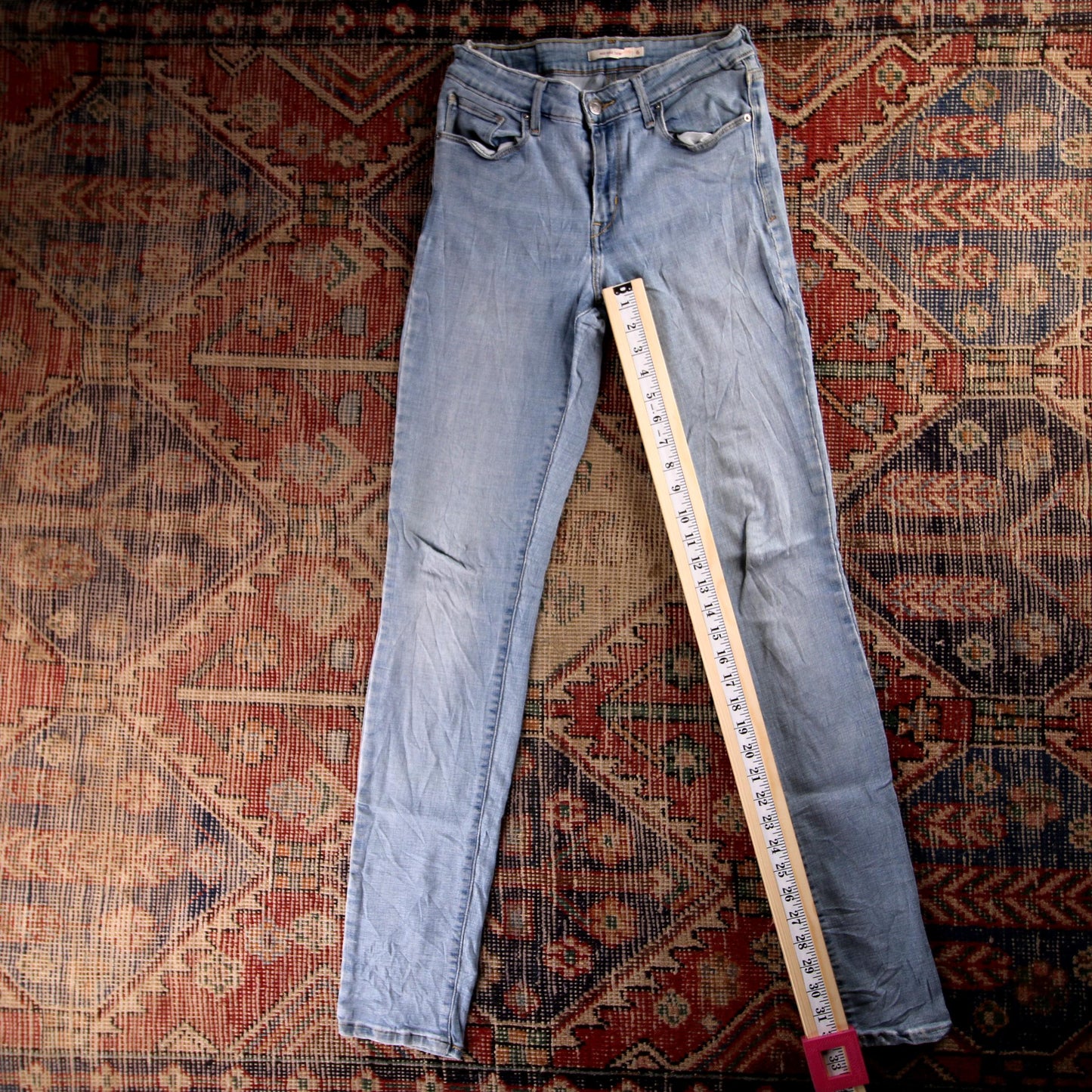 Levi's W26 L33 Skinny Classic Ripped Style Blue Denim Jeans