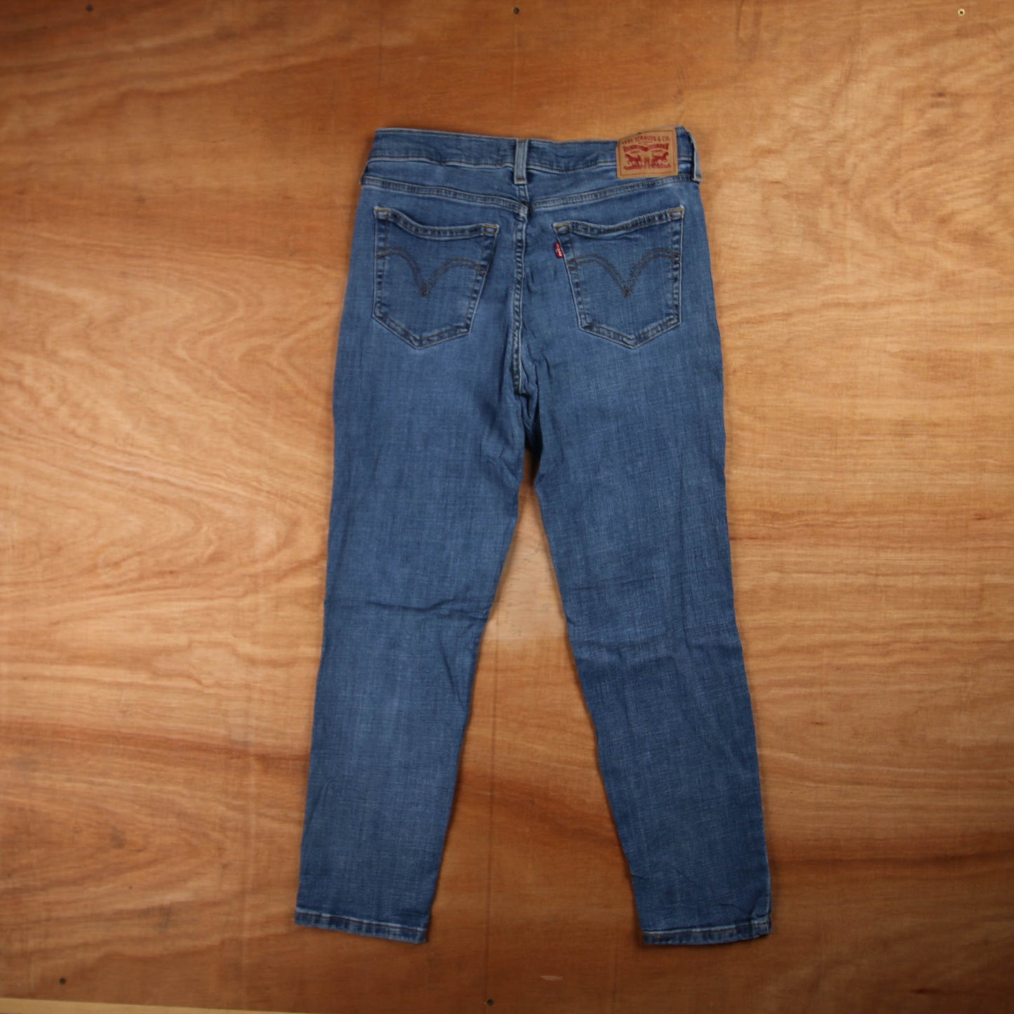 Levi's 723 Red Tab W28 L26 Boyfriend Classic Ripped Style Blue Denim Jeans