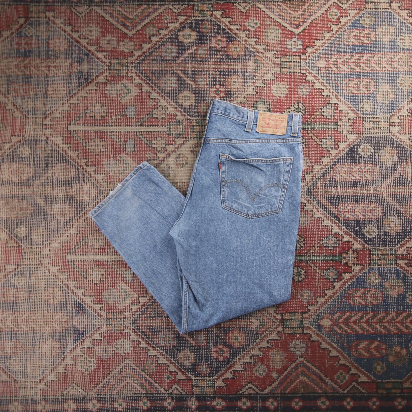 Levi's 550 Red Tab W38 L29 Tapered Leg Relaxed Fit Blue Denim Jeans