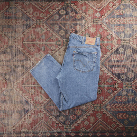 Levi's 550 Red Tab W38 L29 Tapered Leg Relaxed Fit Blue Denim Jeans