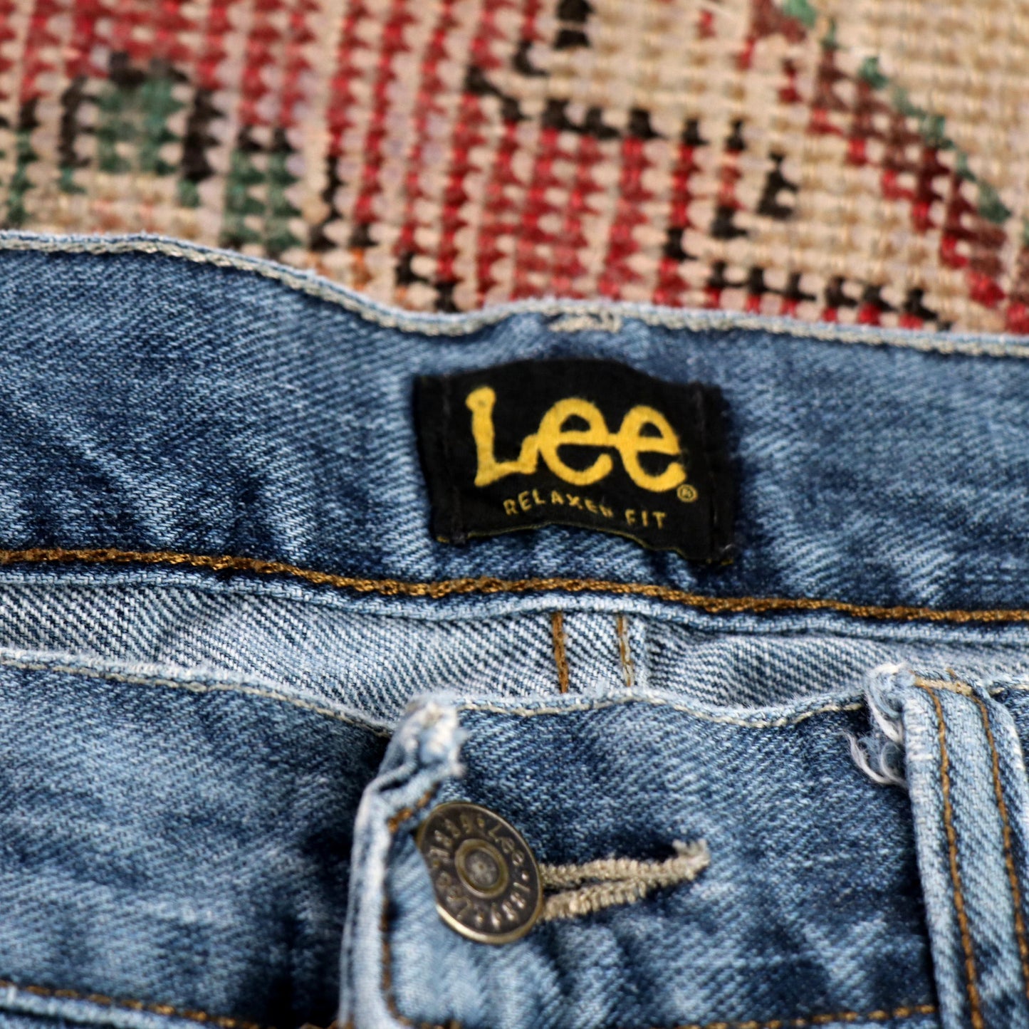 Lee W36 L32 Straight Leg Relaxed Fit Classic Ripped Style Blue Denim Jeans