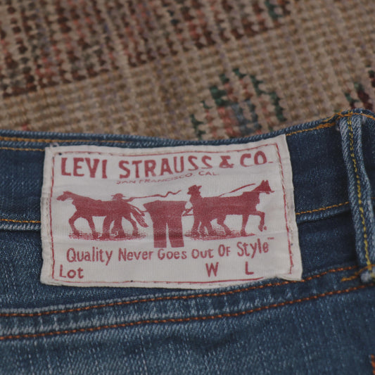 Levi's W32 L30 Straight Leg Blue Denim Jeans