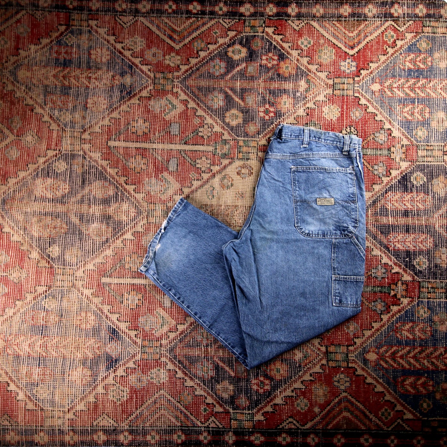 Wrangler W32 L30 Relaxed Blue Denim Jeans