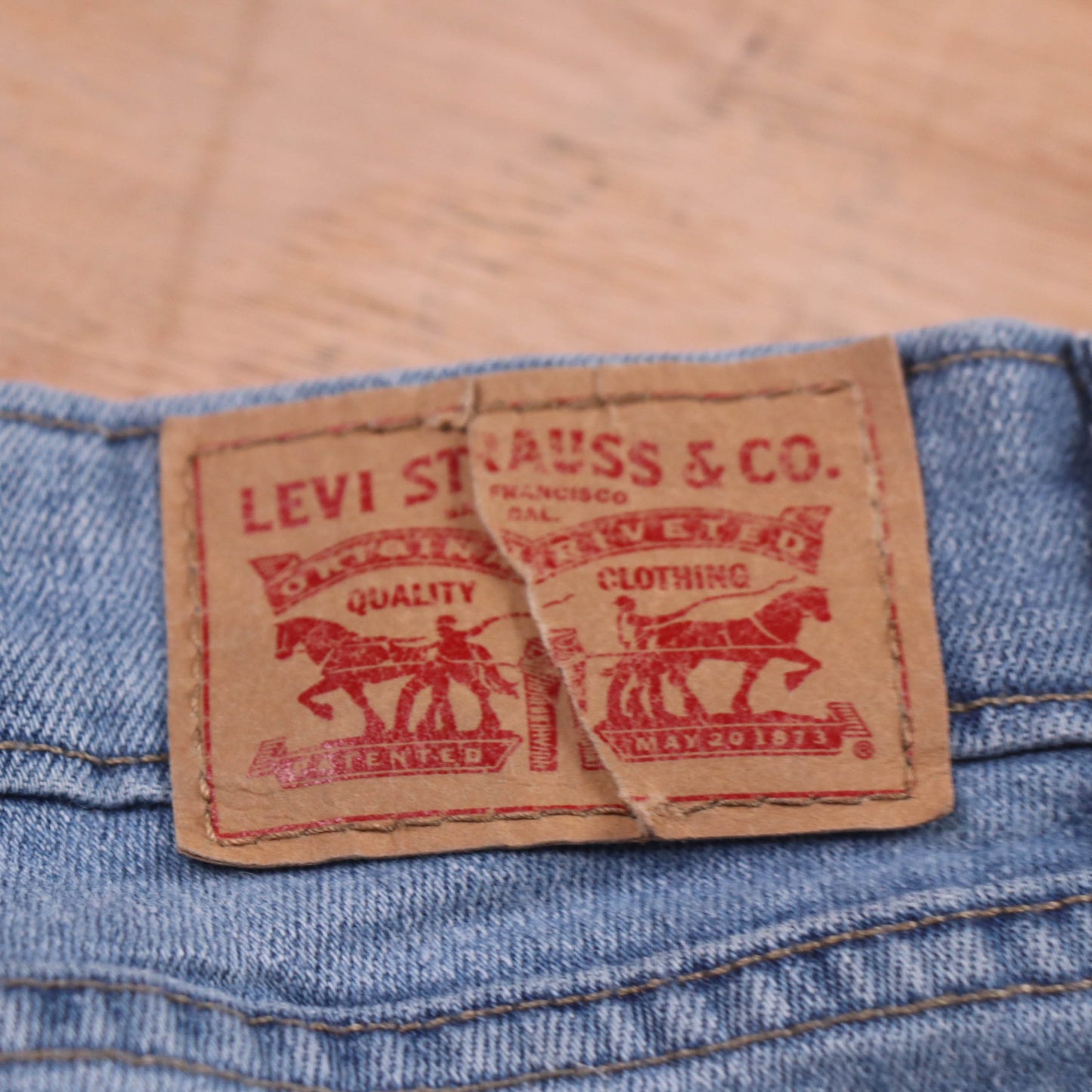 Levi's 711 Red Tab W30 L28 Skinny Classic Ripped Style Blue Denim Jeans