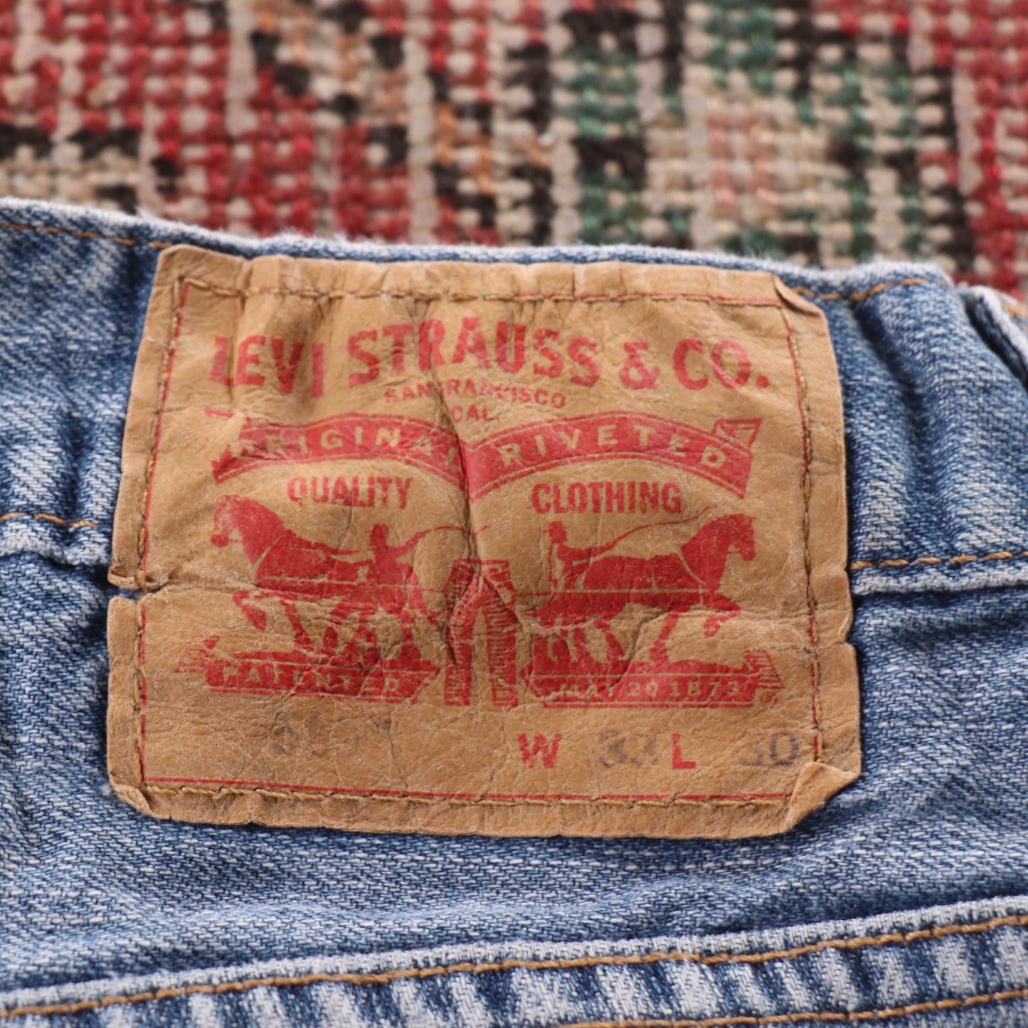 Levi's 501 Red Tab W30 L28 Original Fit Classic Ripped Style Blue Denim Jeans