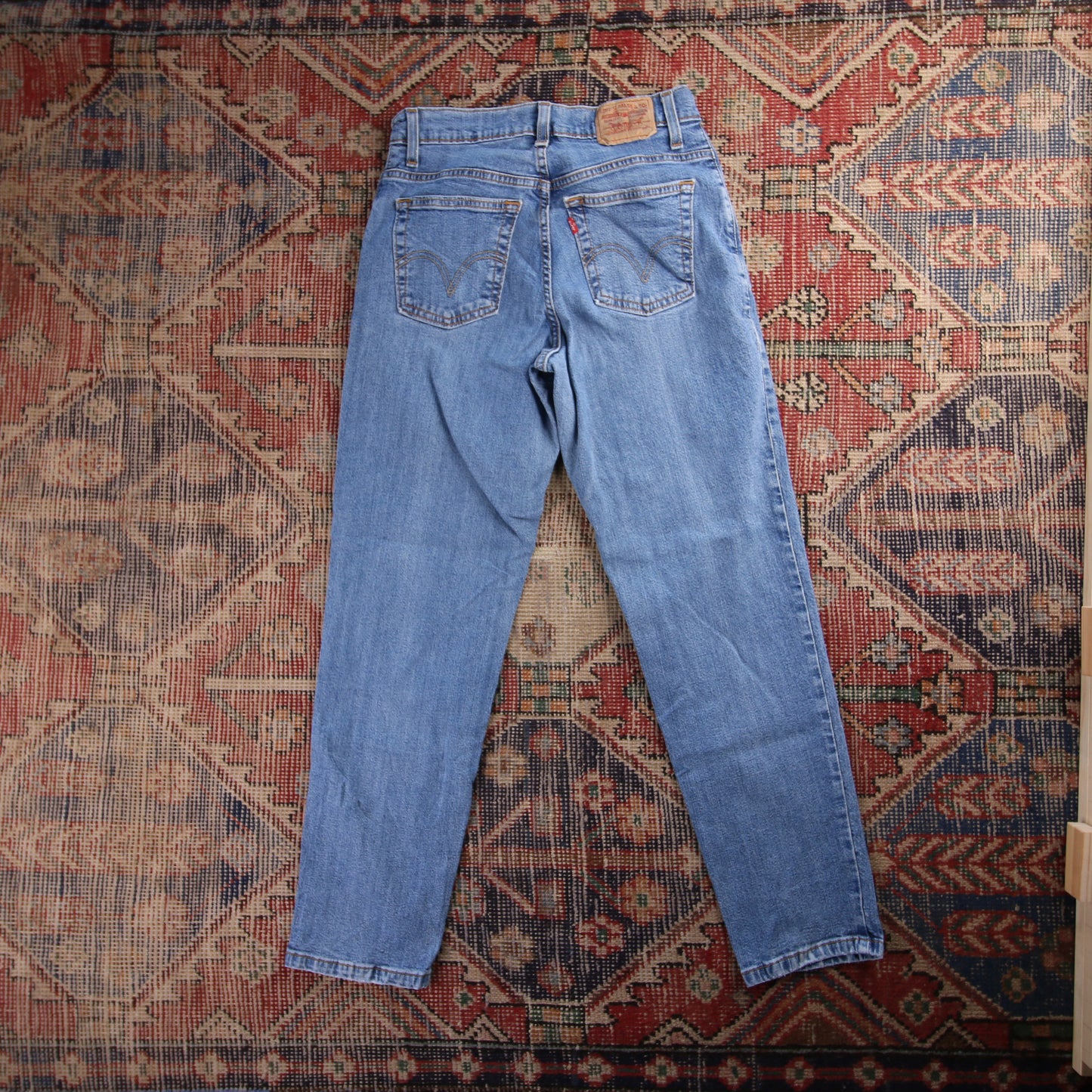 Levi's Red Tab W26 L27 Relaxed Tapered Leg Blue Denim Jeans