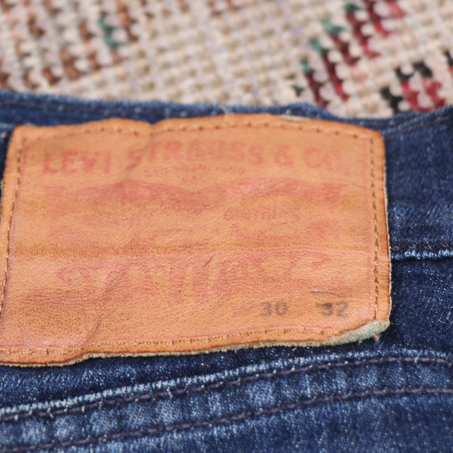 Levi's W32 L31 Straight Leg Relaxed Fit Blue Denim Jeans