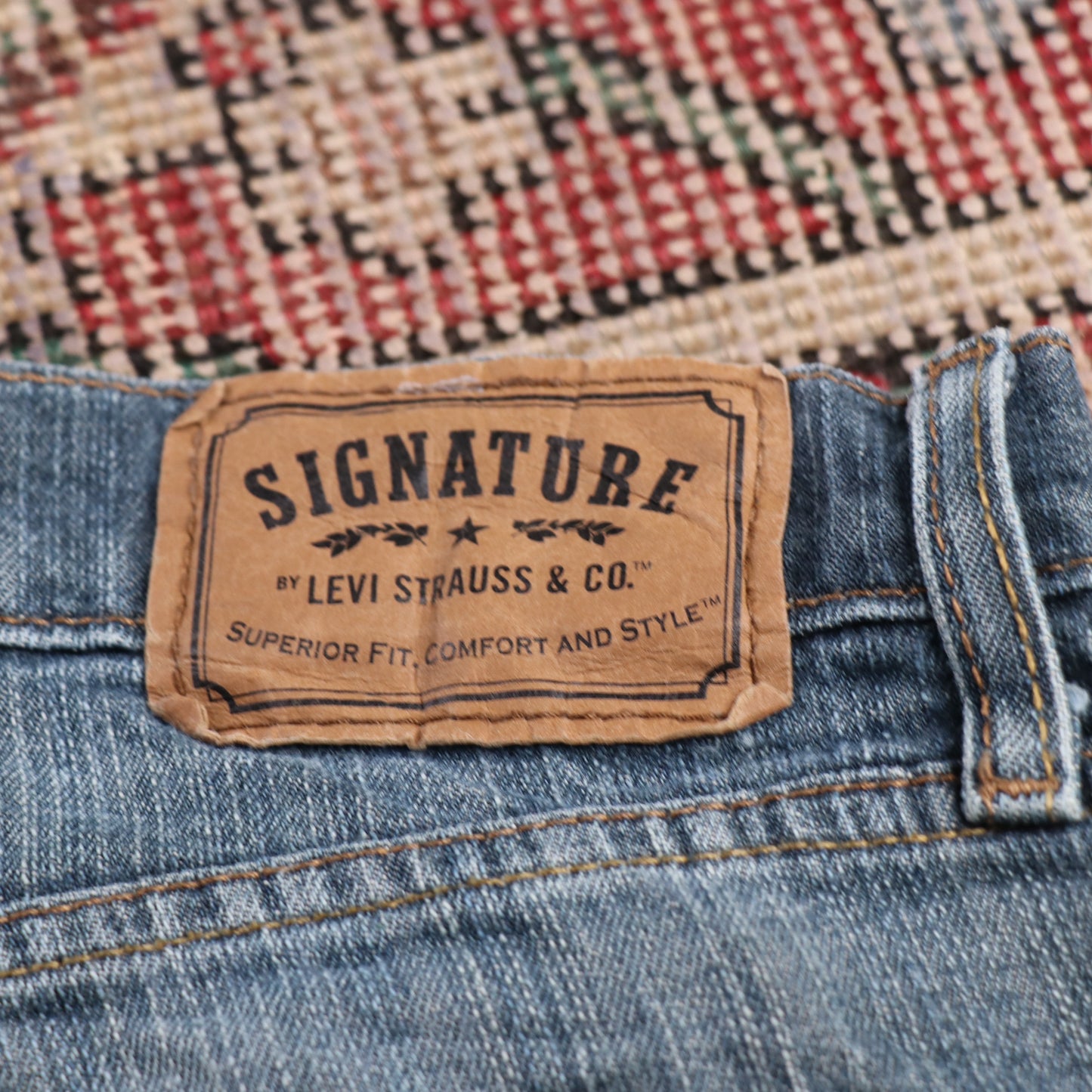 Levi's Signature W34 L29 Classic Ripped Style Blue Denim Jeans