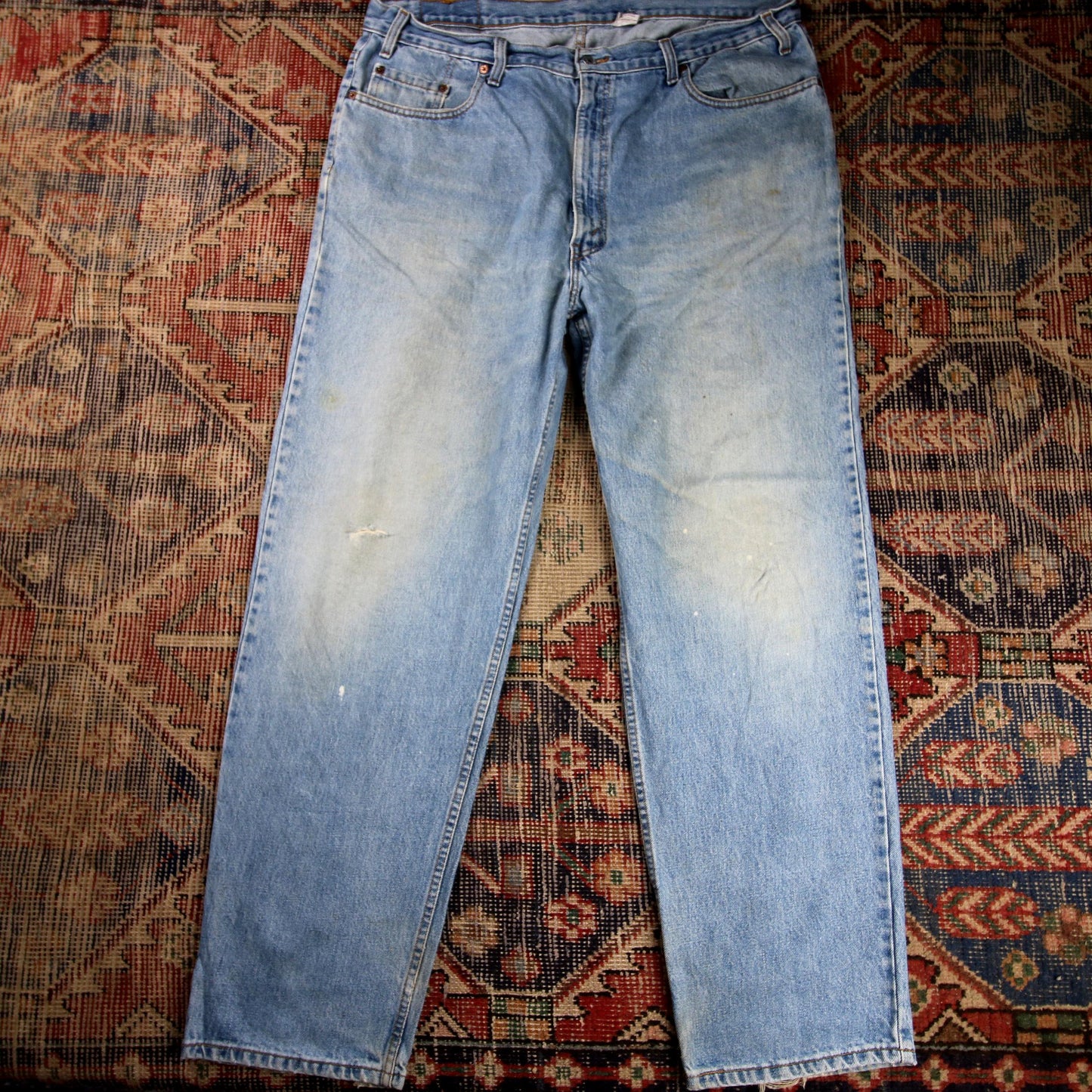 Levi's 550 W40 L31 Tapered Leg Relaxed Fit Classic Ripped Style Blue Denim Jeans