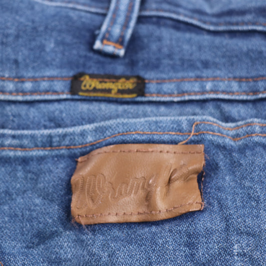 Wrangler W34 L30 Straight Leg Relaxed Fit Blue Denim Jeans