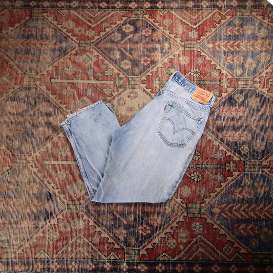 Levi's 550 W34 L26 Tapered Leg Relaxed Fit Distressed Style Blue Denim Jeans