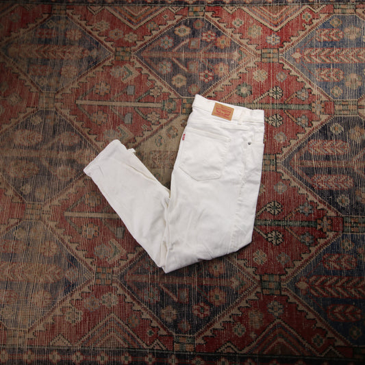 Levi's W34 L25 Slim Fit White Denim Jeans