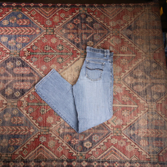 Lee W30 L30 Straight Leg Relaxed Fit Blue Denim Jeans