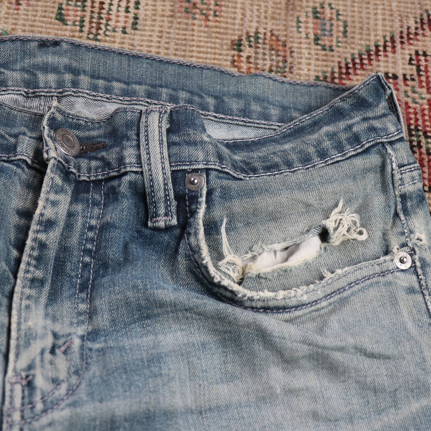 Levi's 511 W32 L30 Slim Fit Classic Ripped Style Blue Denim Jeans