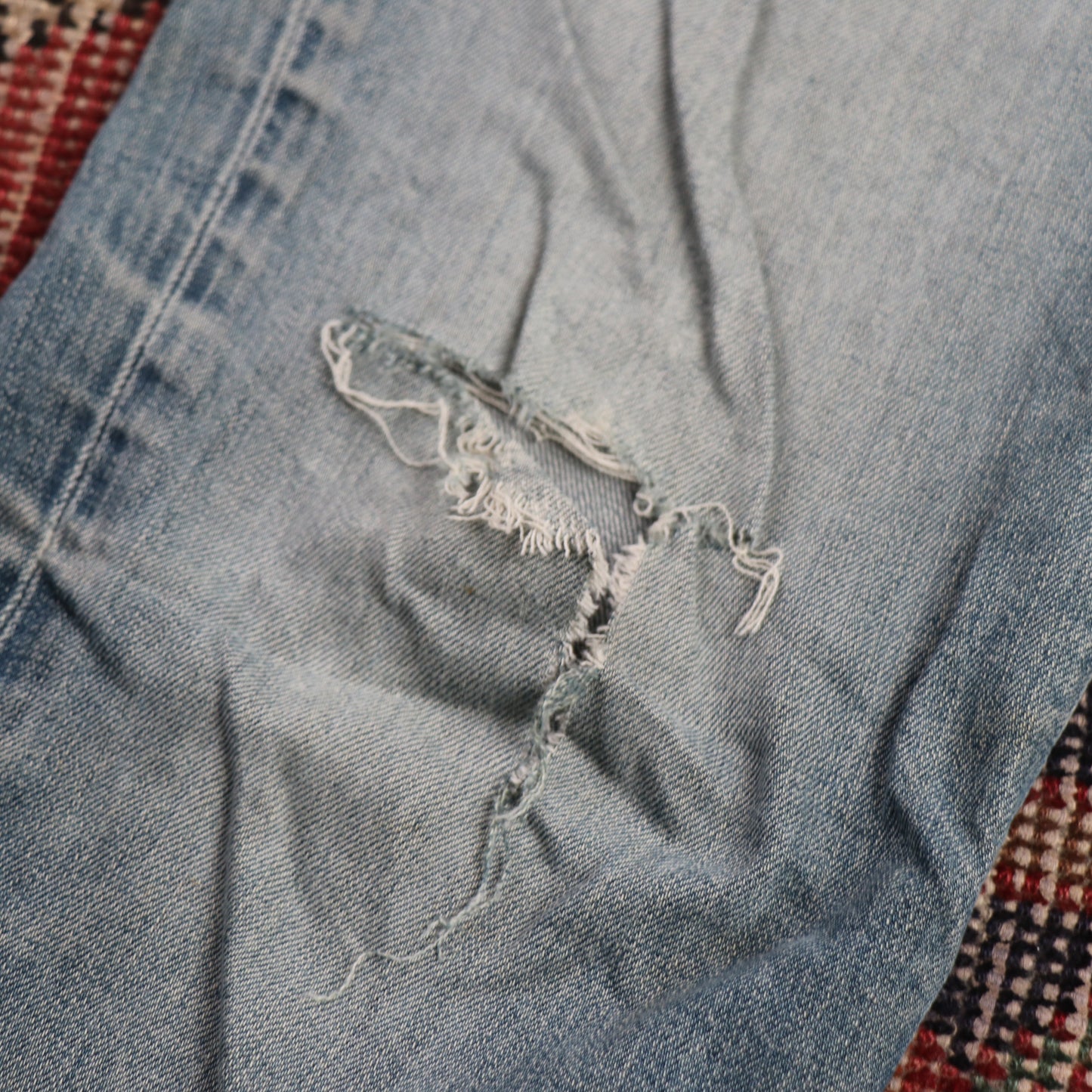Levi's 511 W32 L30 Slim Fit Classic Ripped Style Blue Denim Jeans